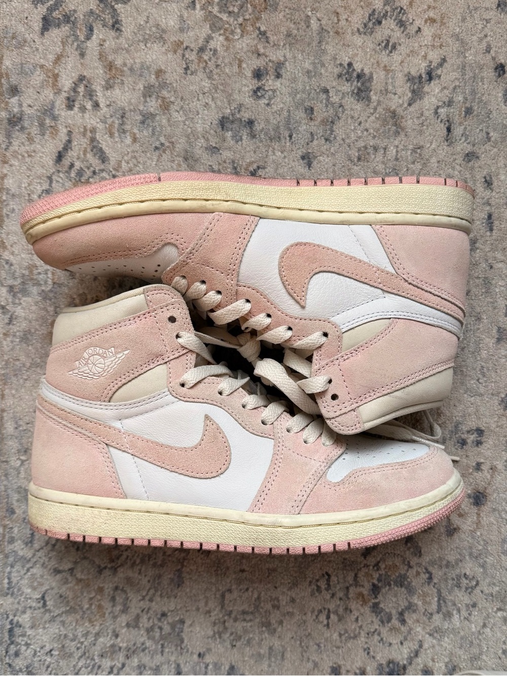 nike jordan 1 retro high OGs in washed pink 🎀